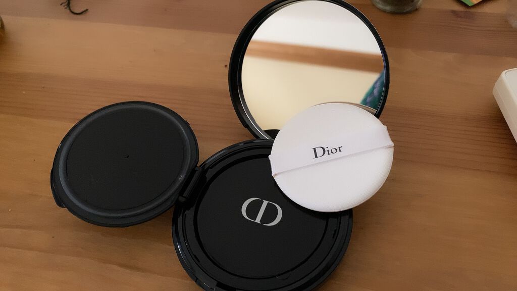 ディオールスキン フォーエヴァー クッション ディオールマニア エディション/Dior/クッションファンデーションを使ったクチコミ(2枚目)