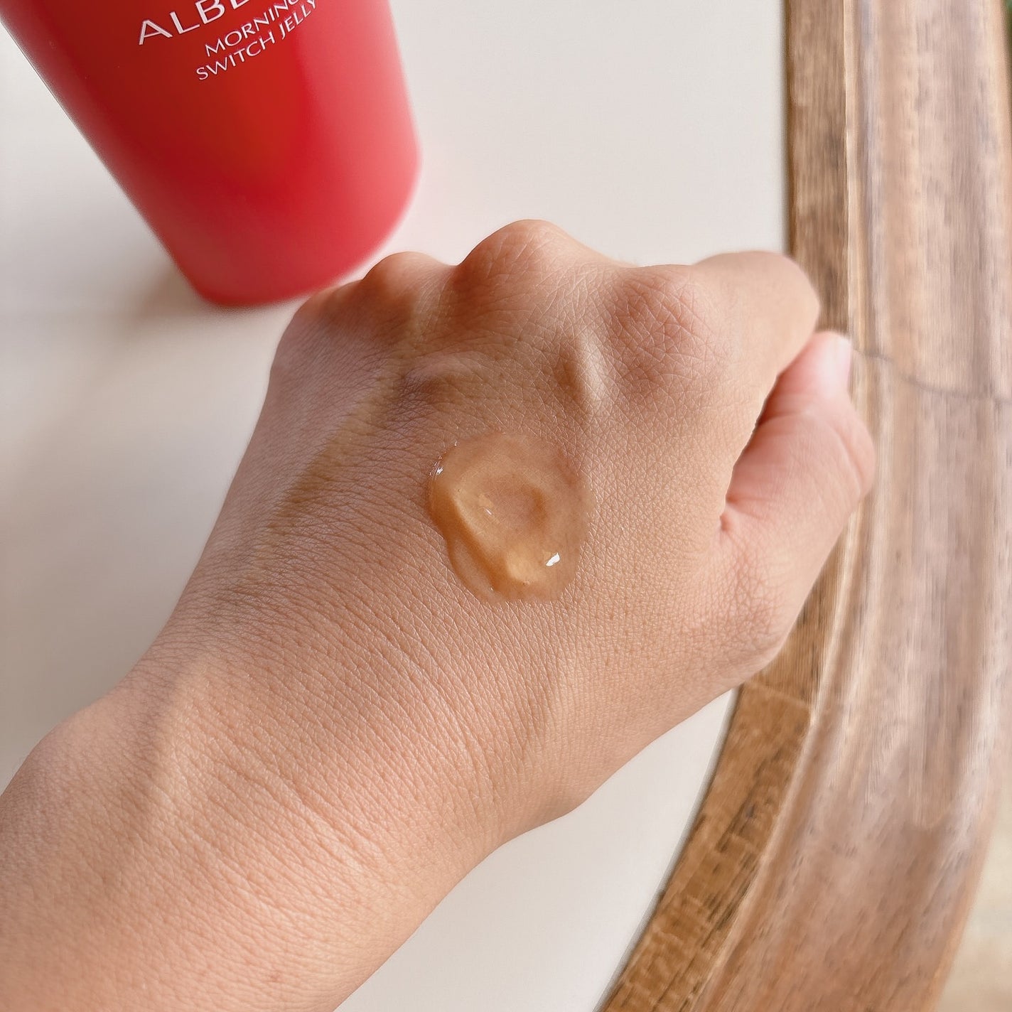 モーニング スイッチジュレ/ALBLANC/美容液を使ったクチコミ(4枚目)