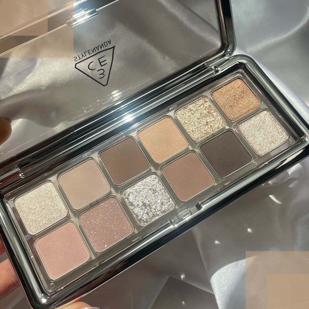 3CE ニューテイク アイシャドウパレット/3CE/アイシャドウパレットを使ったクチコミ（3枚目）