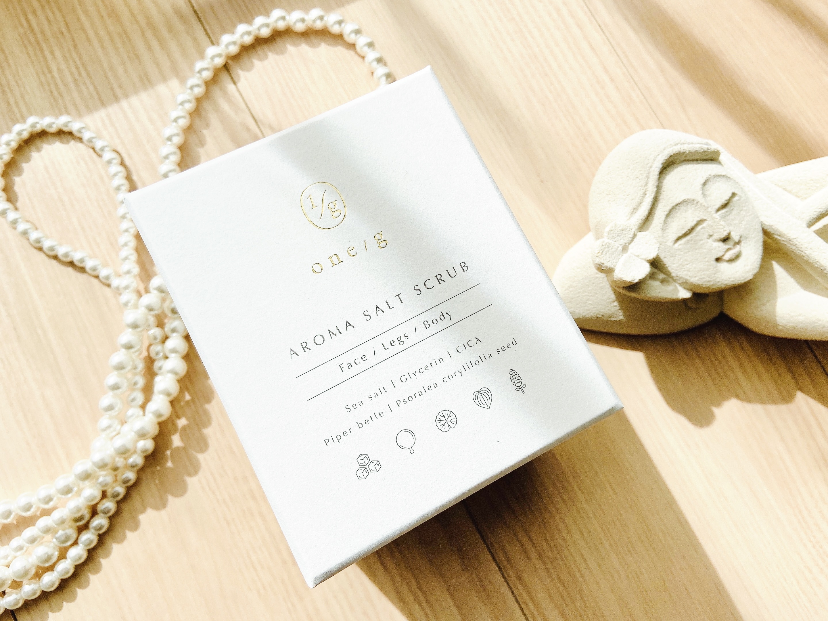 アロマソルトスクラブ/ワンオーバージー/ボディスクラブを使ったクチコミ（2枚目）