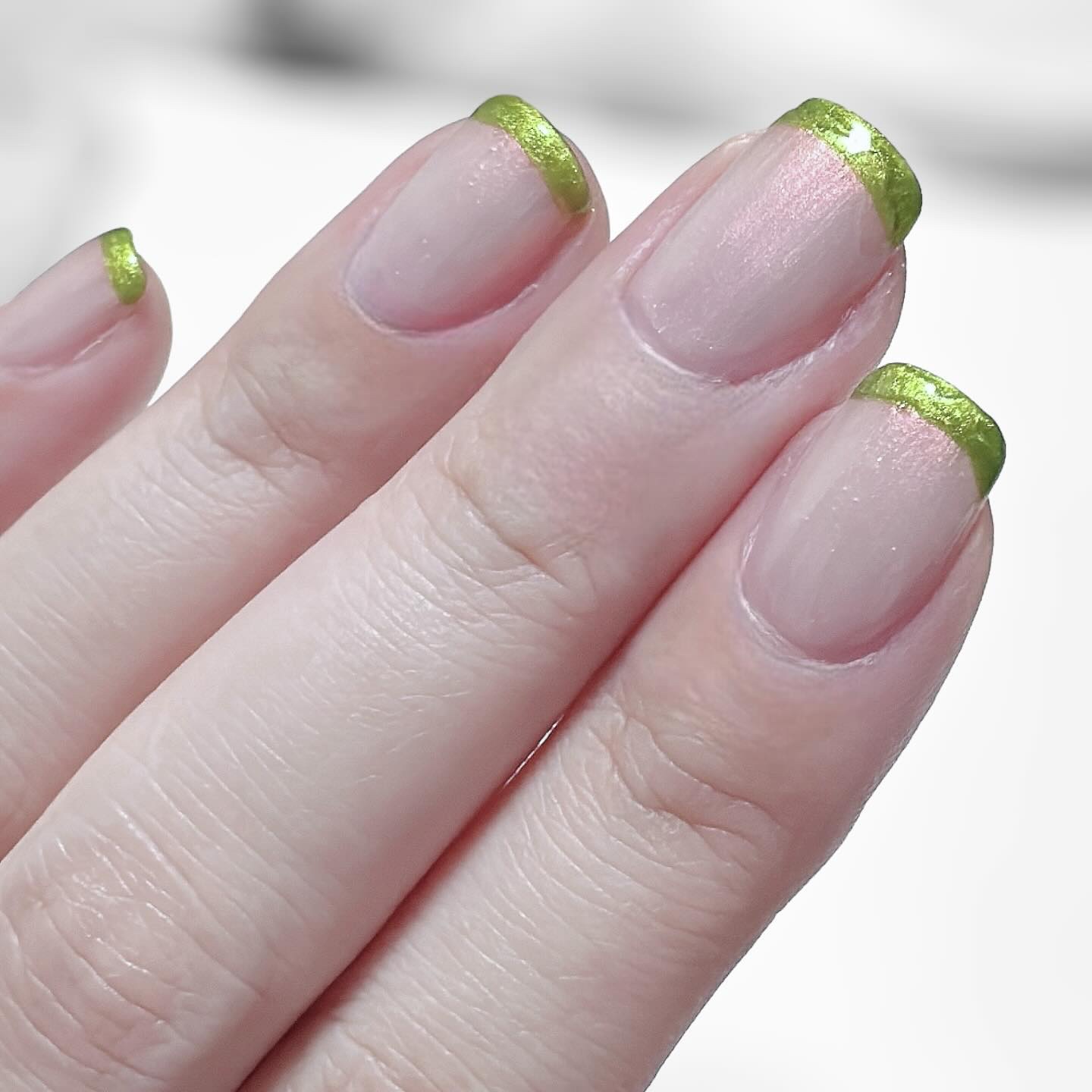 CHANEL 　ヴェルニ183レヴーズ シャネル ヴェルニ 183 レヴーズ ネイルエナメル 13ml - メルカリ