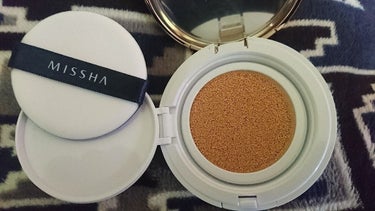 M クッション ファンデーション(モイスチャー)/MISSHA/クッションファンデーションを使ったクチコミ（2枚目）