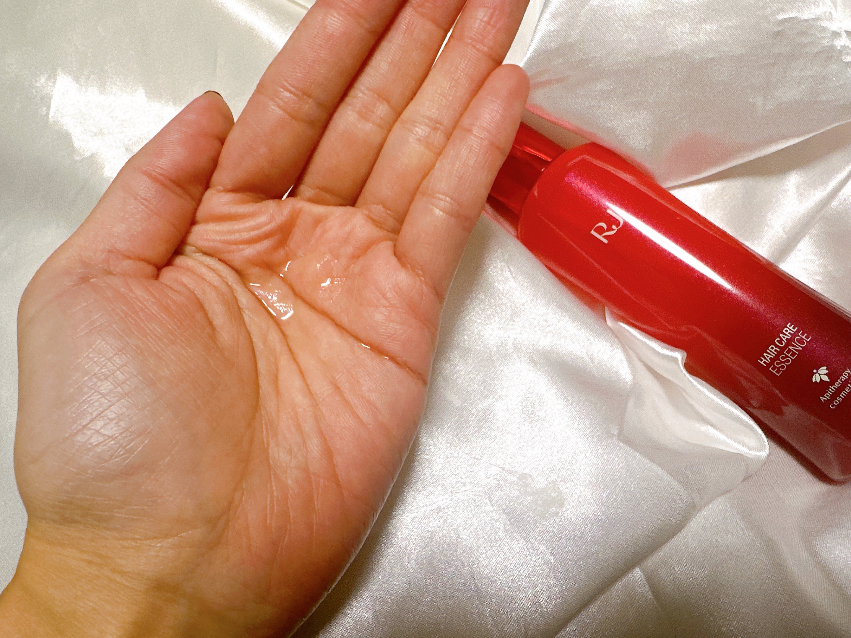 薬用 RJ地肌ケア エッセンス /アピセラピーコスメティクス/頭皮ローションを使ったクチコミ（2枚目）