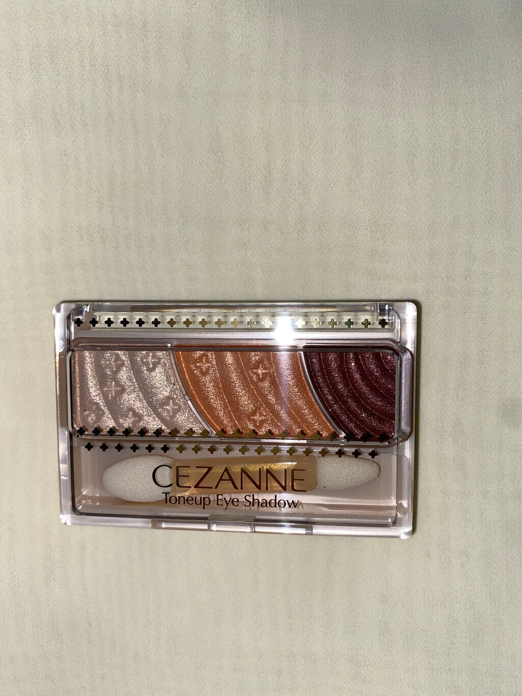 トーンアップアイシャドウ/CEZANNE/アイシャドウパレットを使ったクチコミ(5枚目)