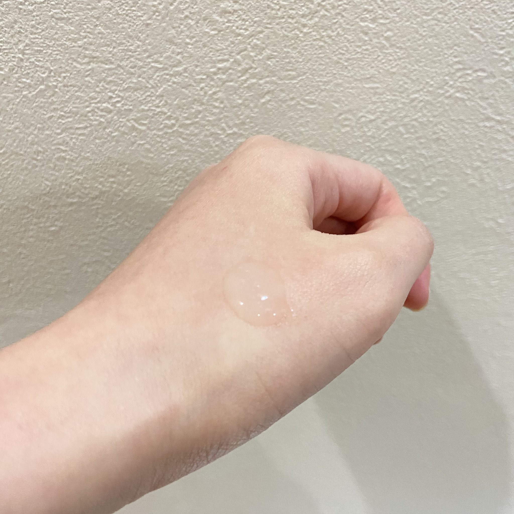 モイスチュアマイルドホワイトリンクルケア パーフェクトエッセンス/モイスチュアマイルド ホワイト/オールインワン化粧品を使ったクチコミ（3枚目）