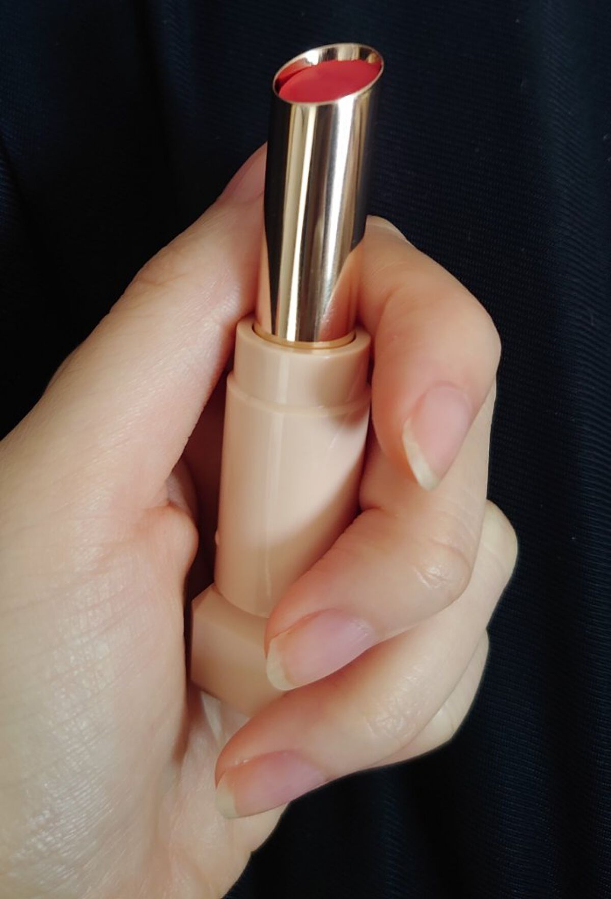 センシュアルスパイシーヌードボリュームマット 115 Pink Salt/HERA/口紅を使ったクチコミ（3枚目）