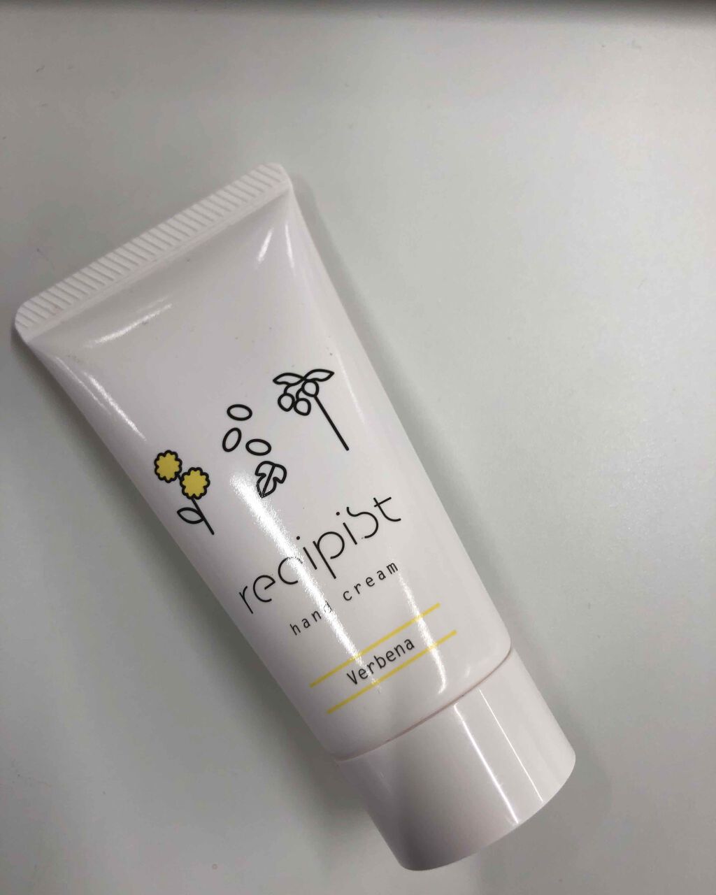 すべすべ仕上げのハンドクリーム（ヴァーベナの香り）/レシピスト/ハンドクリームを使ったクチコミ（1枚目）