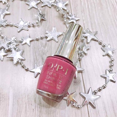 OPI インフィニットシャイン ネイルラッカー
IS L58 スティックイットアウト
最後まで一途に愛を貫くベリーローズ
◆15ml 定価 税込2376円◆

オーピーアイ特有の鮮やかな発色、ジェルネイ