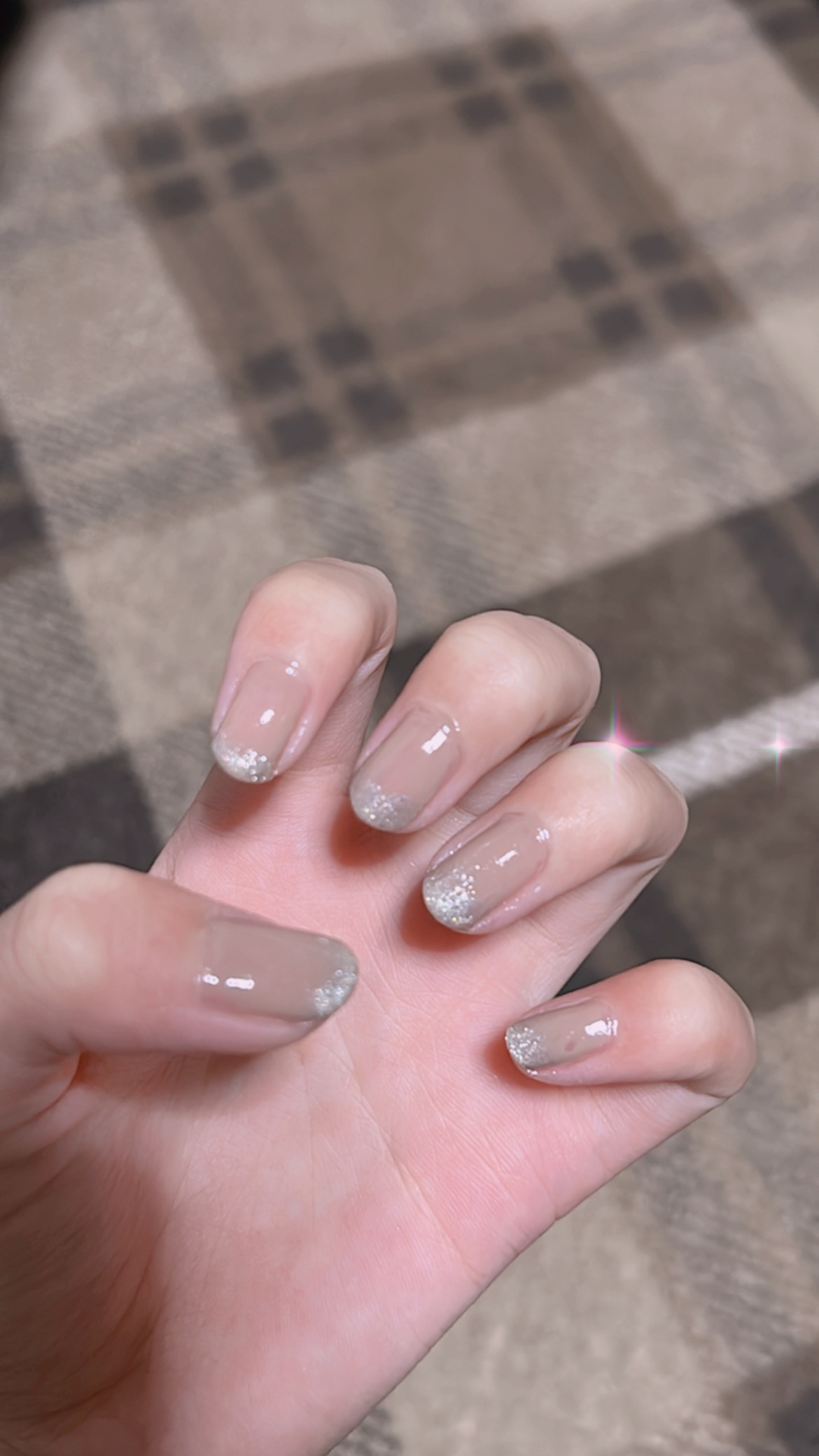 カラフルネイルズ N30 ゴールドフラッシュ/キャンメイク/マニキュアを使ったクチコミ（1枚目）