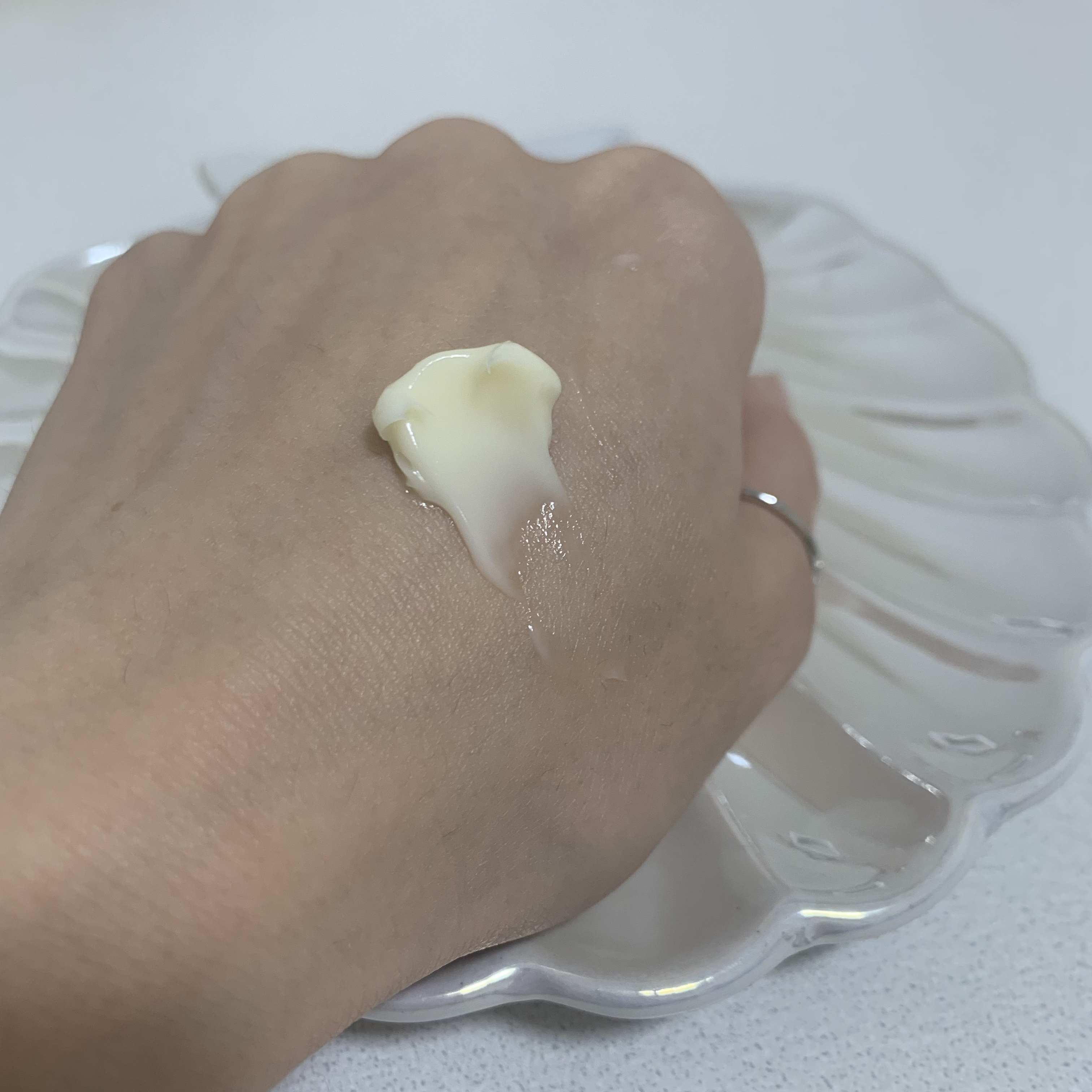 コンブチャ ティートックス クリーム/T'else/フェイスクリームを使ったクチコミ（2枚目）