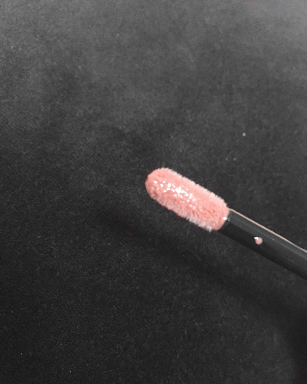 Elégance エレガンス リクイッド ルージュ ビジューのクチコミ「エレガンス
リクイッドルージュ ビジュー 03
（ベージュ系）
をボーナス祝いで買いました💄
.....」（2枚目）