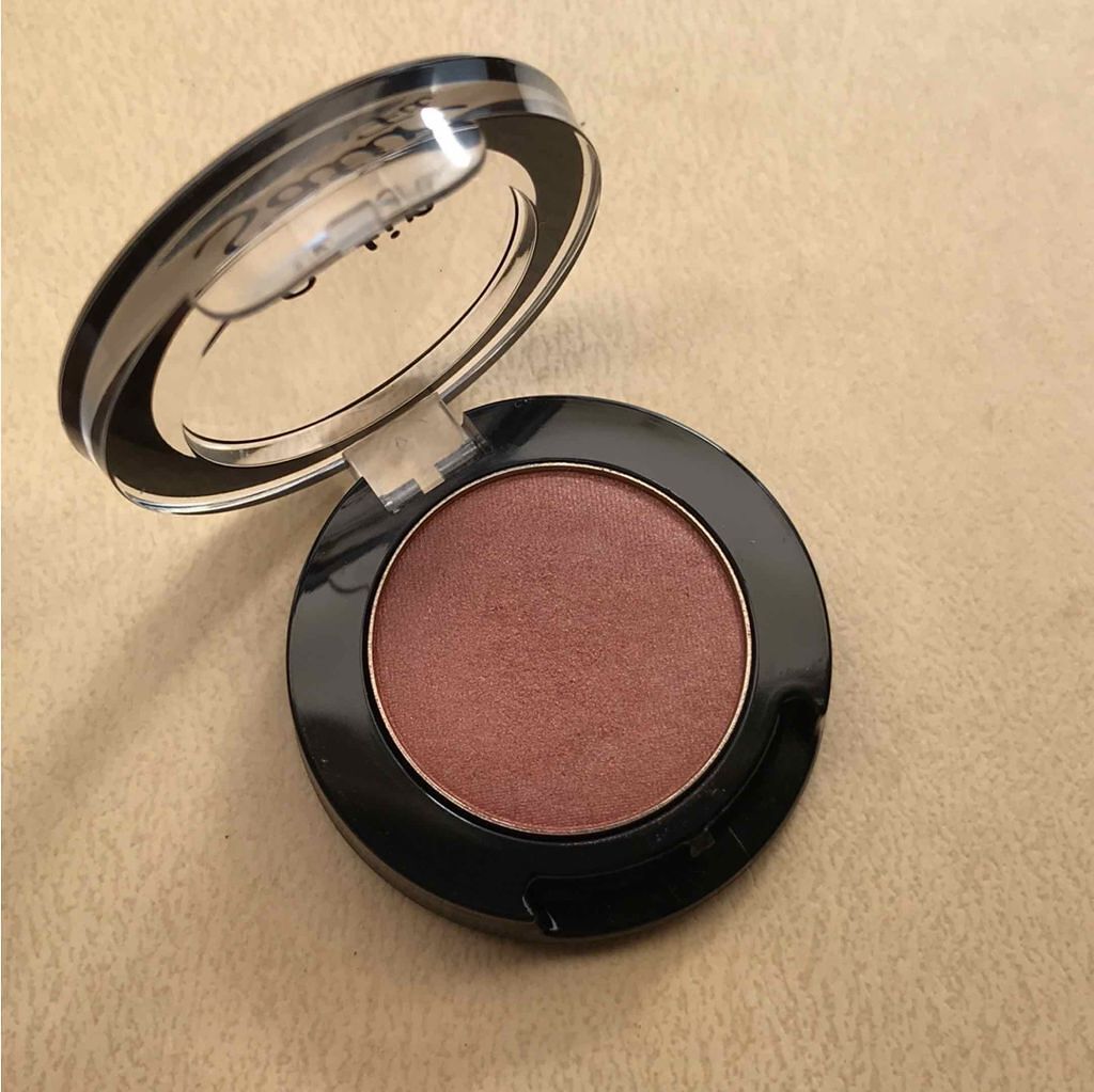 サテン フィットアイズ/ETUDE/単色アイシャドウを使ったクチコミ（2枚目）