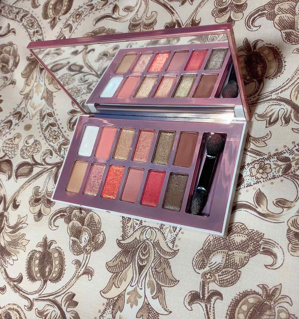 バレンタインボックス2 ピーチパレット/VAVI MELLO/アイシャドウパレットを使ったクチコミ(1枚目)