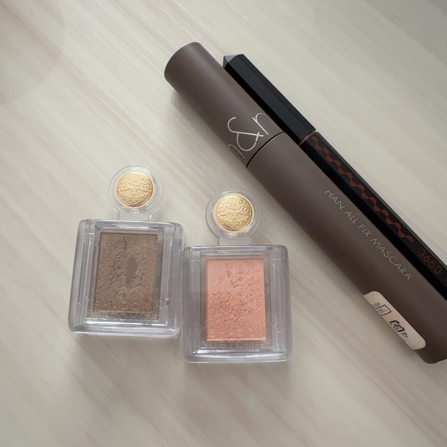 シャドーカスタマイズ/MAJOLICA MAJORCA/単色アイシャドウを使ったクチコミ(2枚目)