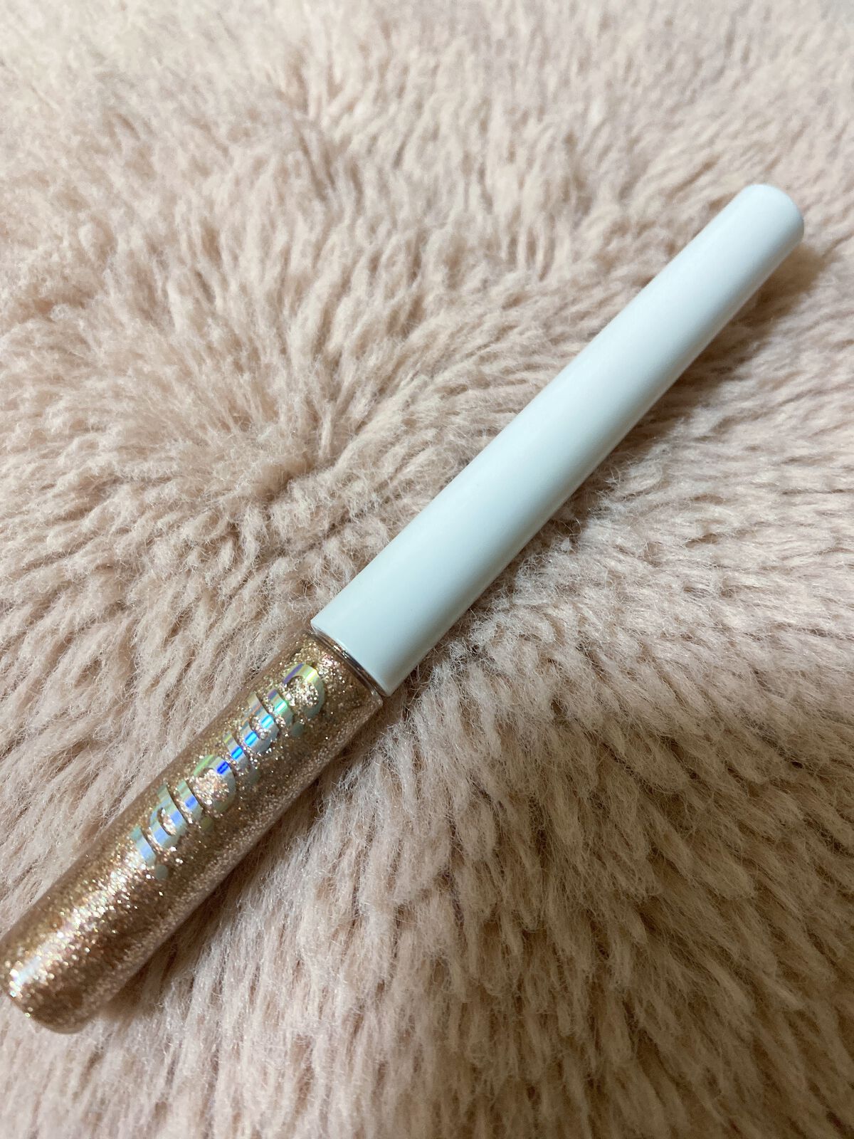 グリッター イルミネーションライナー R/CipiCipi/リキッドアイライナーを使ったクチコミ(1枚目)