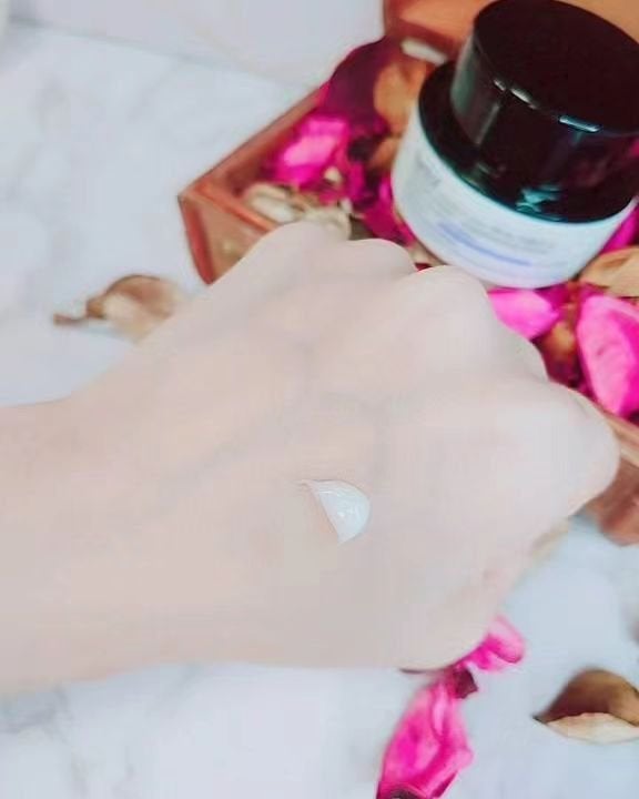 ザトゥルークリームモイスチャライジングバーム/belif/フェイスクリームを使ったクチコミ(2枚目)