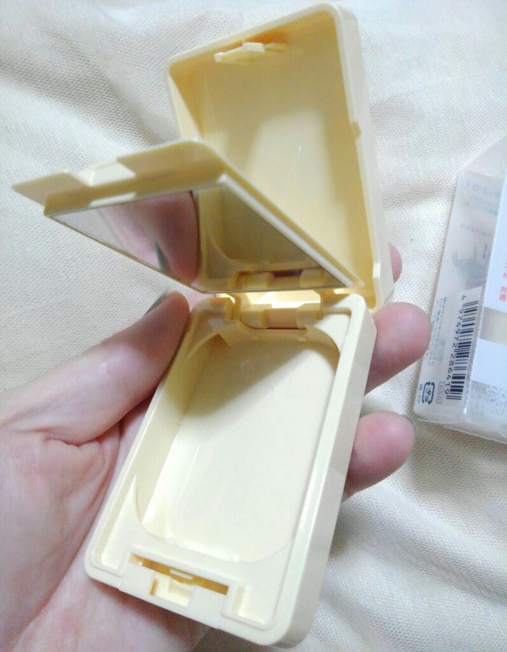 モイスチャー パウダー ファンデーション/ちふれ/パウダーファンデーションを使ったクチコミ(3枚目)