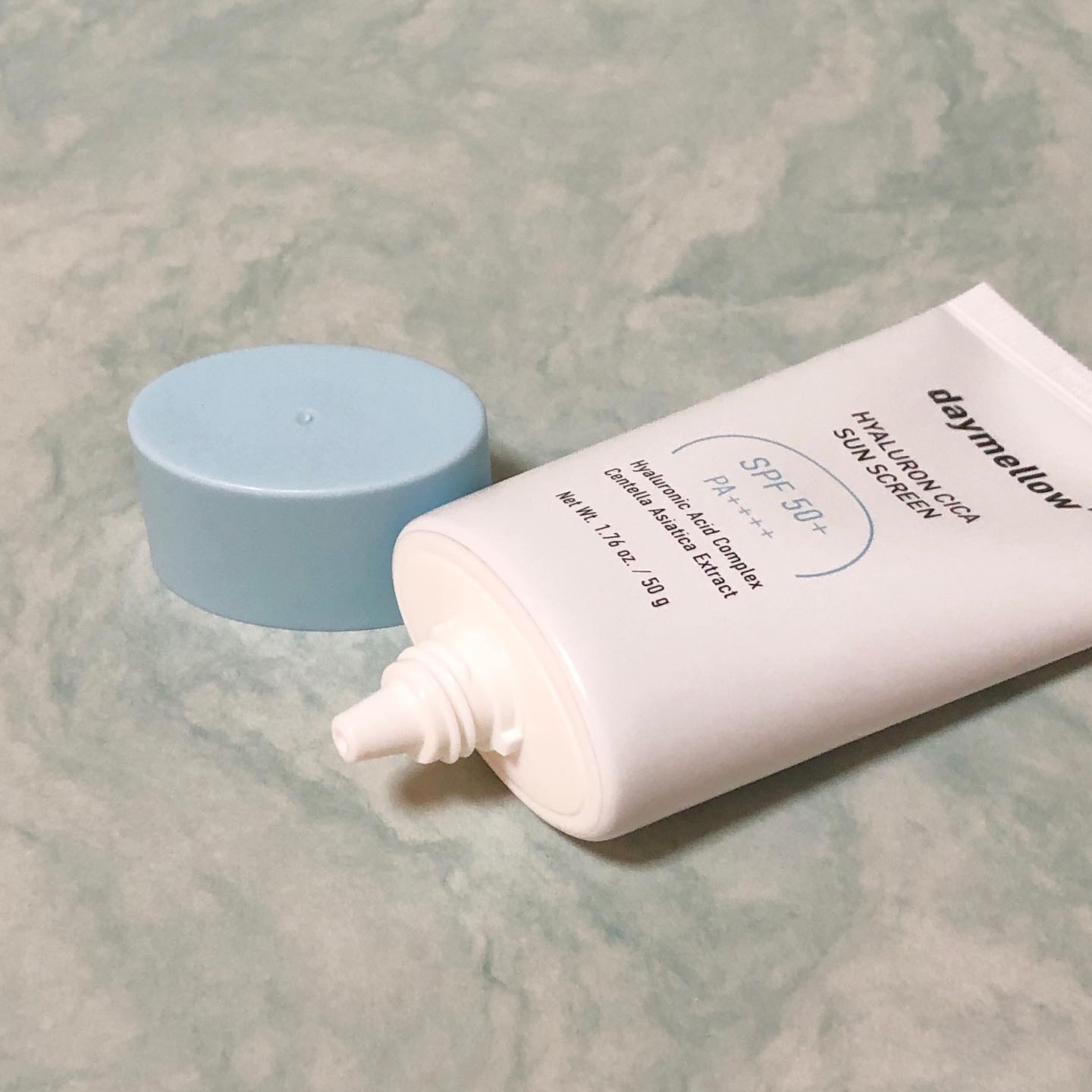 ヒアルロンシカサンスクリーン/daymellow’/日焼け止めクリームを使ったクチコミ（3枚目）