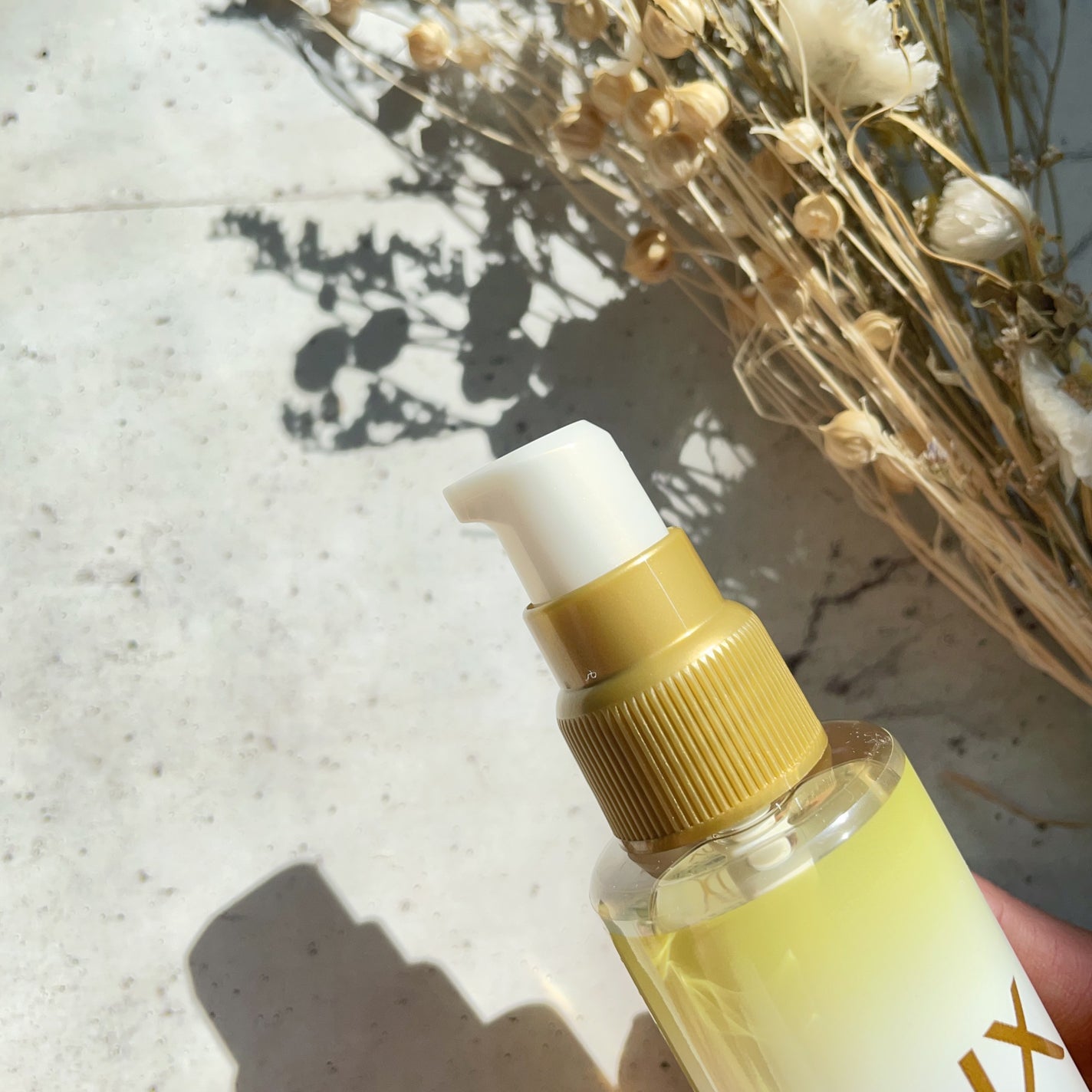 スーパーリッチシャイン ダメージリペア とろとろ補修ヘアオイル/LUX/ヘアオイルを使ったクチコミ(8枚目)