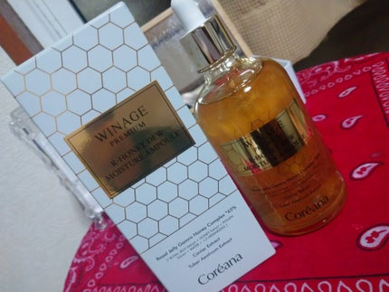 AMPLE:N ウィネイジプレミアムハニーアンプルのクチコミ「Qoo10購入品
アンプルNウィネイジプレミアムハニーアンプル
少量で保湿してくれるウィネイ.....」(2枚目)