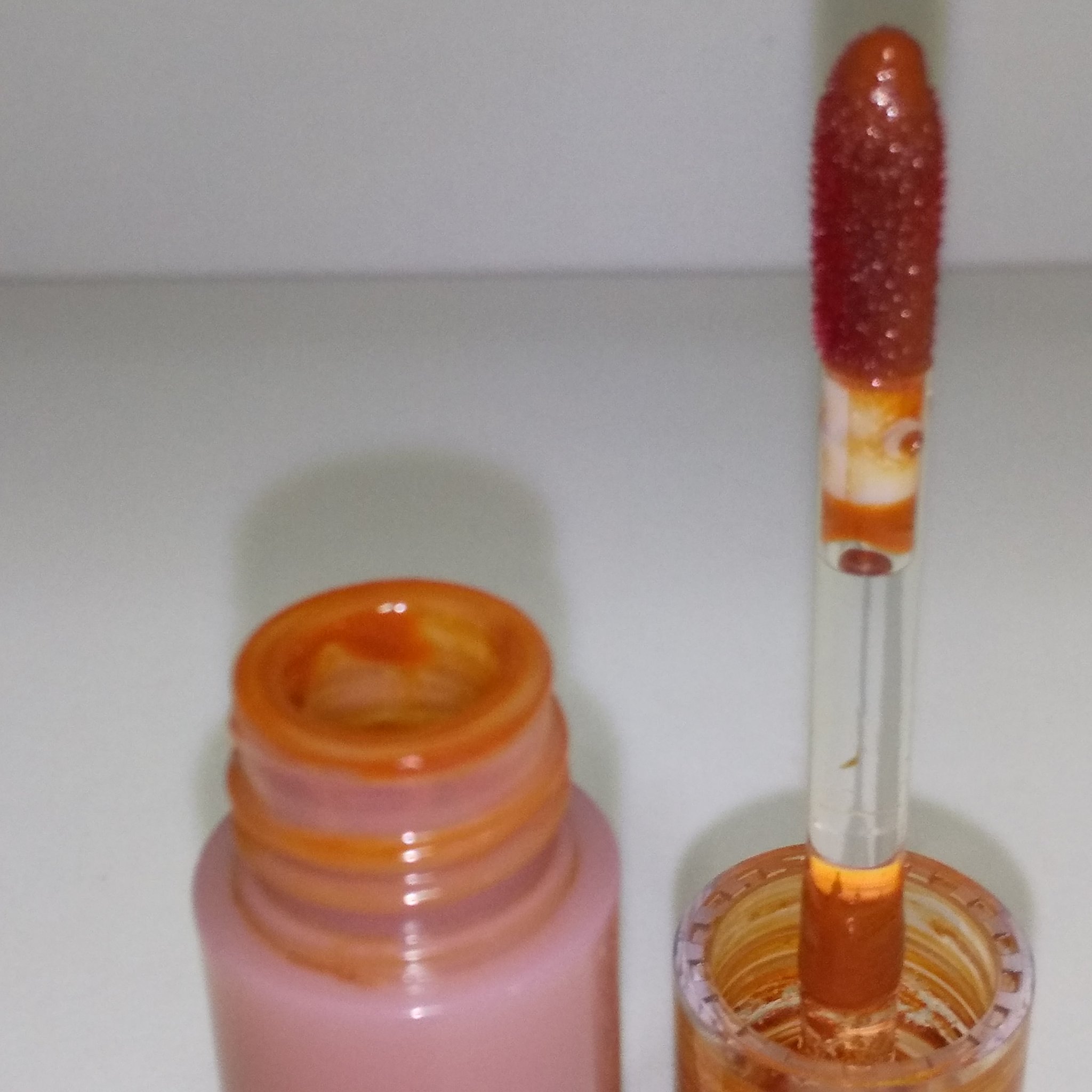 ニュアンスラップティント 04 無花果ベージュ/Fujiko/リップティントを使ったクチコミ（2枚目）