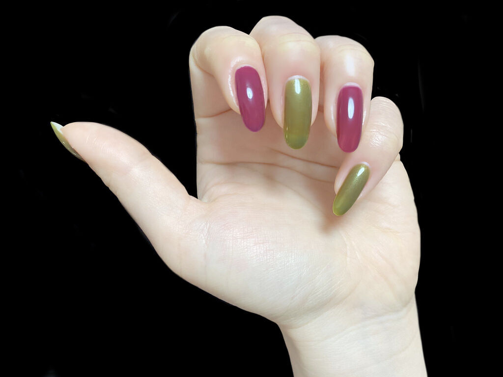 グラッシーネイルカラー Dewy Purple