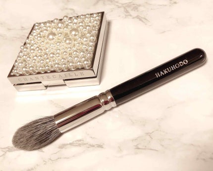 moonlit parl glow powder/シャンテカイユ/プレストパウダーを使ったクチコミ(2枚目)