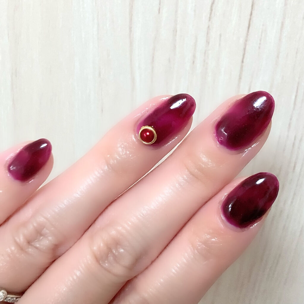 リキュールネイル ベリー/キャンドゥ/マニキュアを使ったクチコミ（2枚目）
