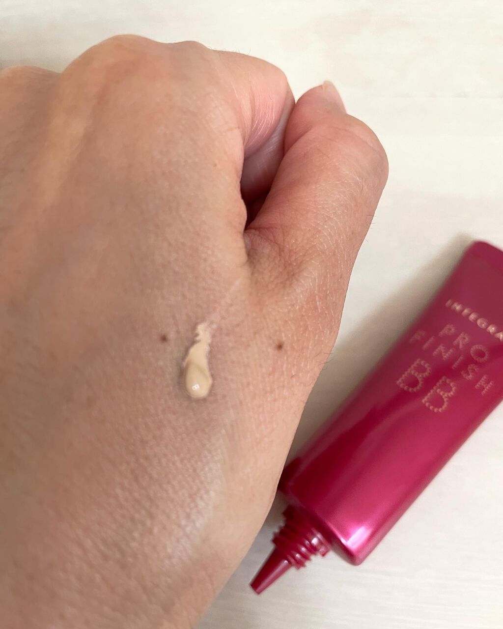 プロフィニッシュ BB/インテグレート/BBクリームを使ったクチコミ(2枚目)