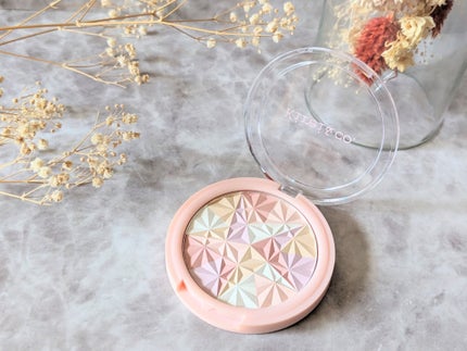 トーンアップフェイスパウダー/Kirei&co./プレストパウダーを使ったクチコミ(3枚目)