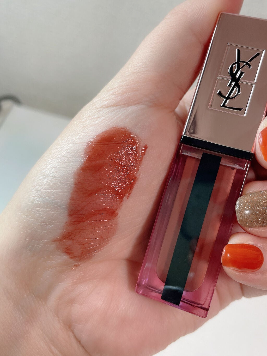ルージュ ピュールクチュール ヴェルニ ウォーターグロウ/YVES SAINT LAURENT BEAUTE/口紅を使ったクチコミ(3枚目)