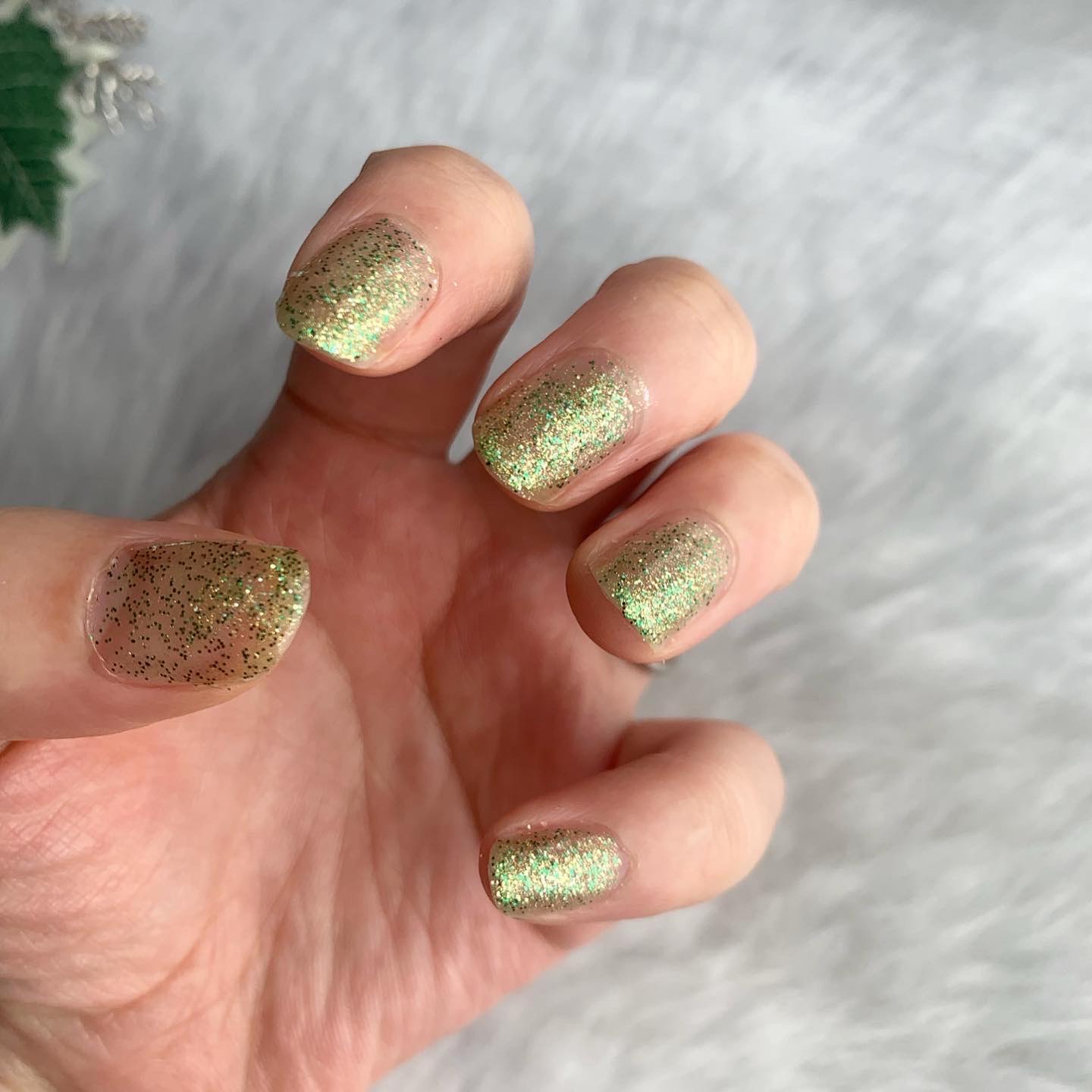 ジェルフィニッシュ ネイルカラー/サリーハンセン/マニキュアを使ったクチコミ（3枚目）