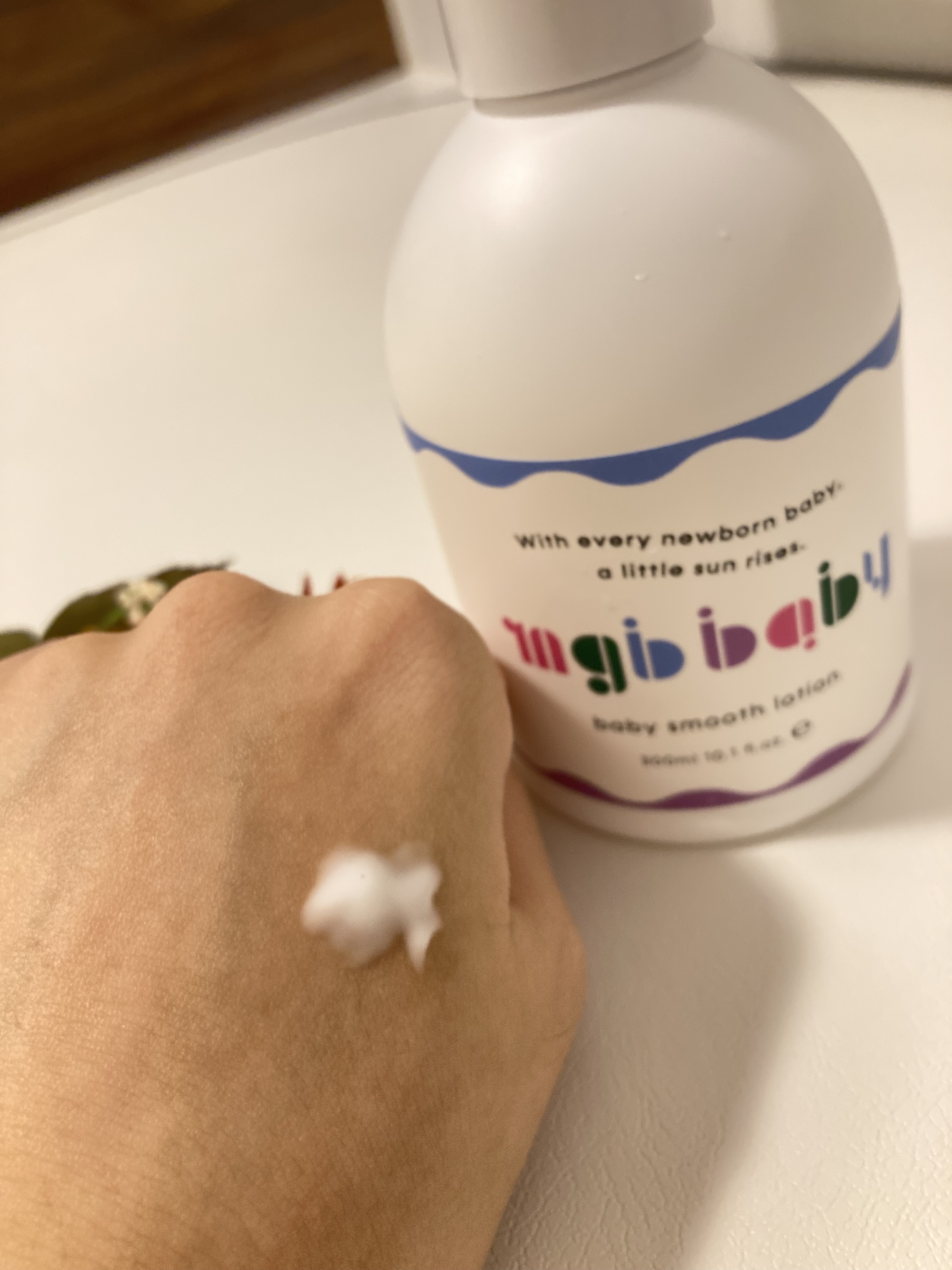 ベビースムースローション/mgb baby/ボディローションを使ったクチコミ（2枚目）