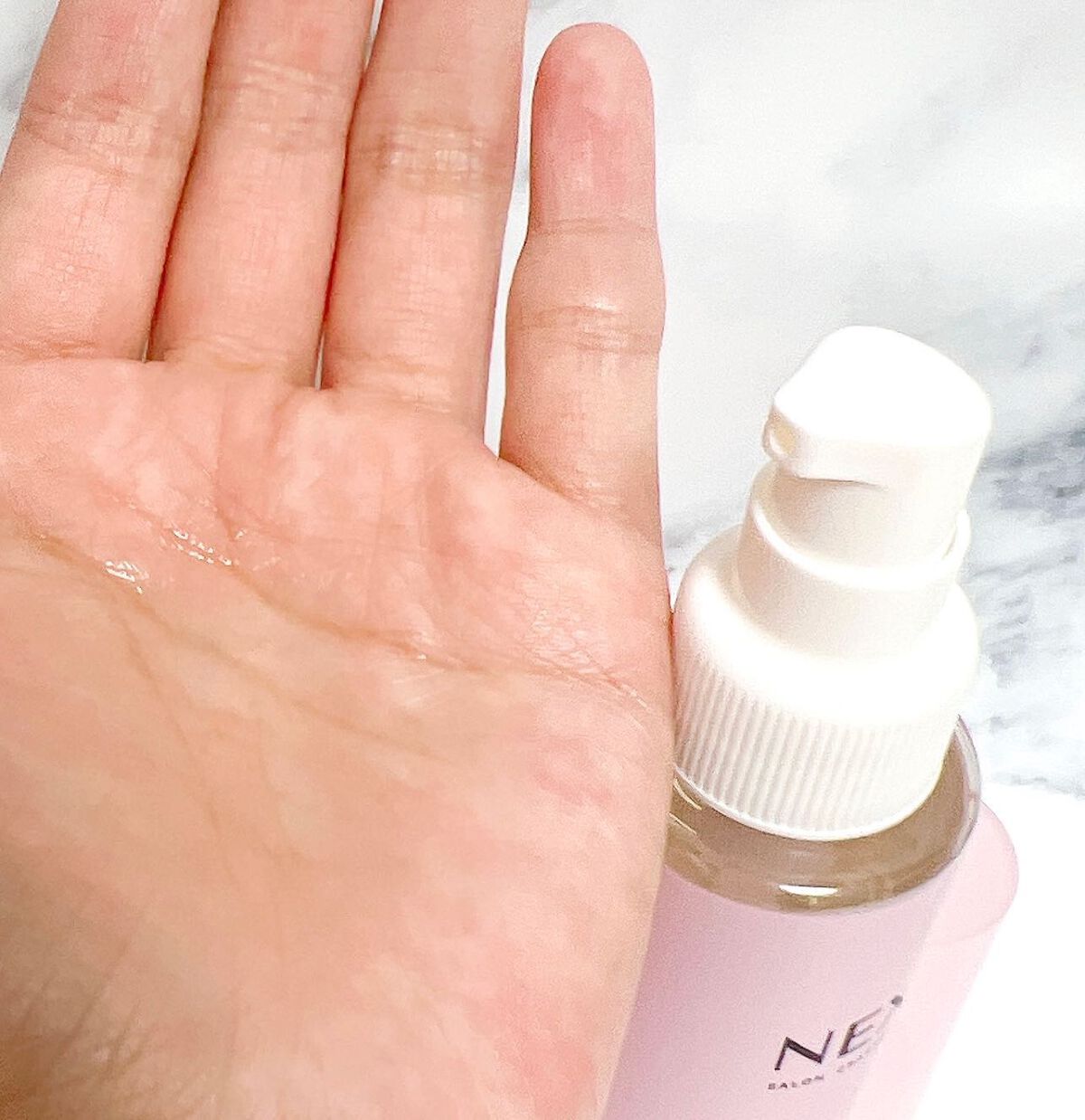 ネクサス スムースアンドマネージャブル 洗い流さないトリートメントオイル/NEXXUS(ネクサス)/ヘアオイルを使ったクチコミ(9枚目)