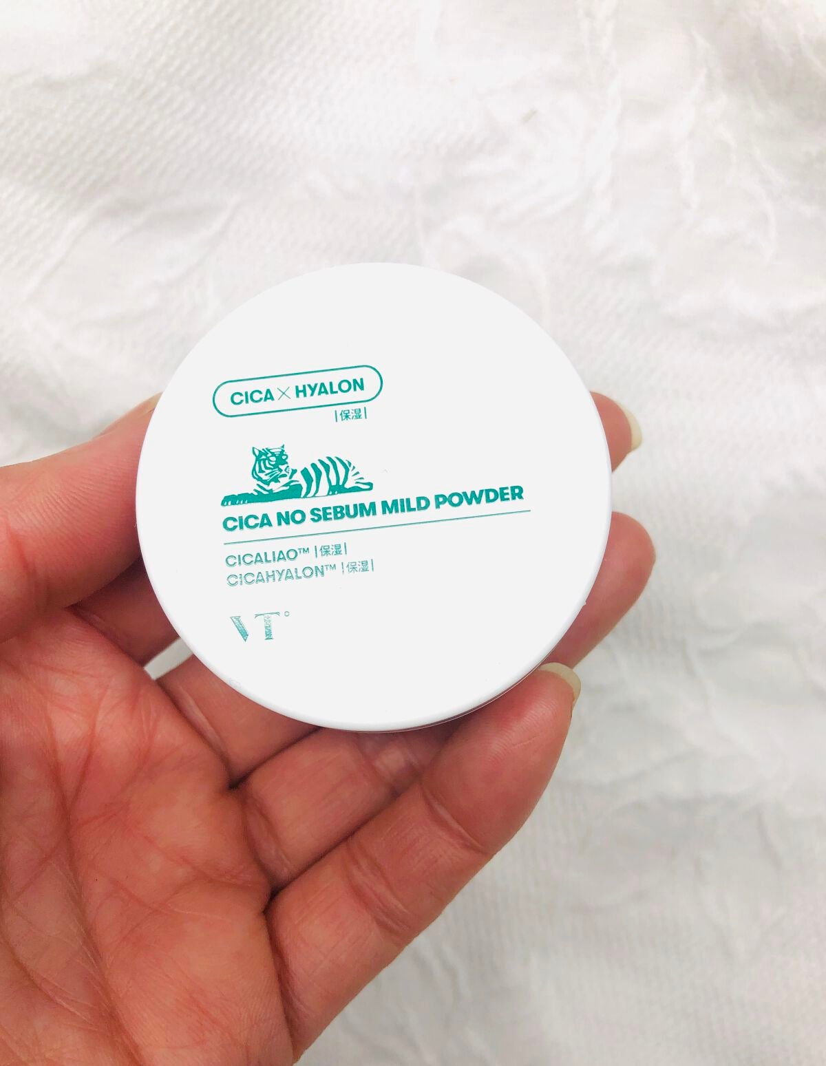 CICA ノーセバム マイルドパウダー/VT/ルースパウダーを使ったクチコミ(1枚目)