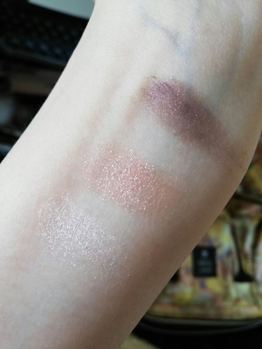 トーンアップアイシャドウ/CEZANNE/アイシャドウパレットを使ったクチコミ(2枚目)