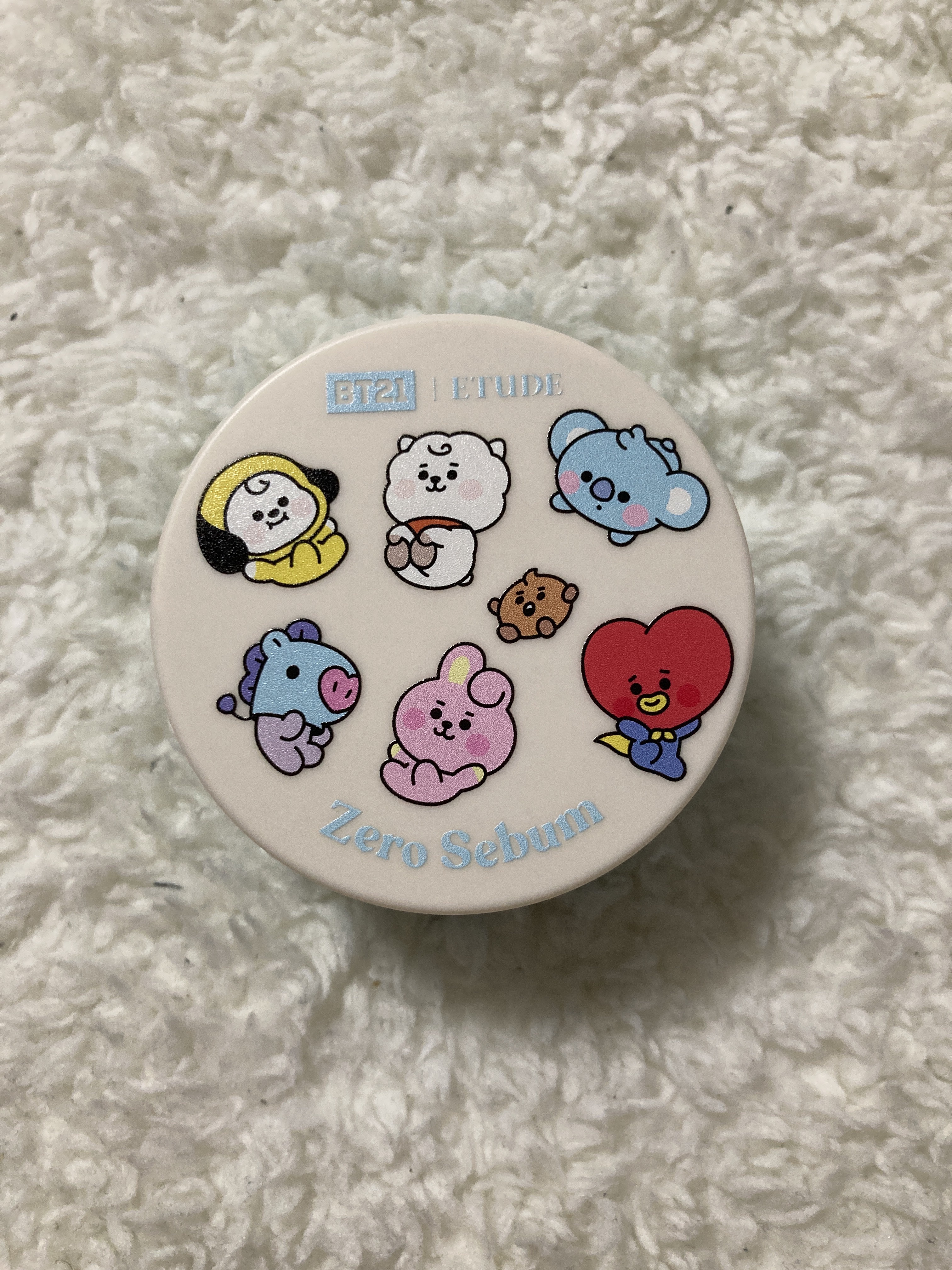 Zセバムドライングパウダー BT21　Zセバムドライングパウダー/ETUDE/フェイスパウダーを使ったクチコミ（3枚目）