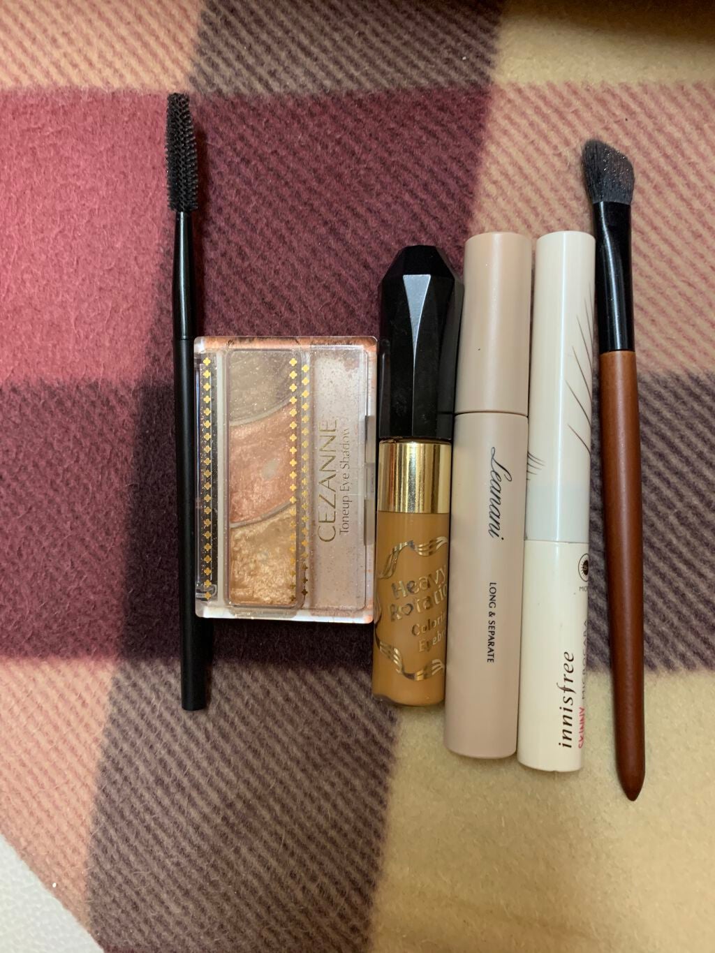 ルックアット マイアイジュエル/ETUDE/単色アイシャドウを使ったクチコミ(3枚目)