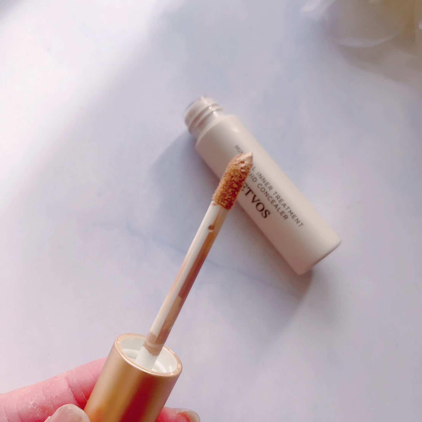 ミネラルインナートリートメントリキッドコンシーラー/エトヴォス/リキッドコンシーラーを使ったクチコミ(2枚目)