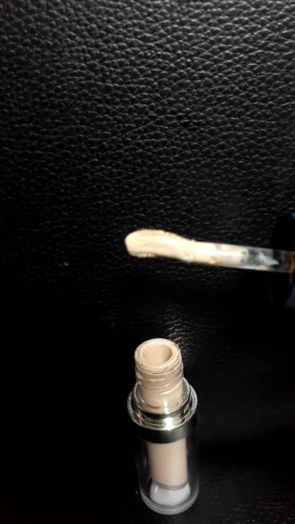 タトゥーウォータープルーフスカーコンシーラー/フォレンコス/リキッドコンシーラーを使ったクチコミ(2枚目)