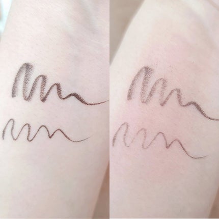 スキルレスライナー/LUMIURGLAS/リキッドアイライナーを使ったクチコミ(5枚目)