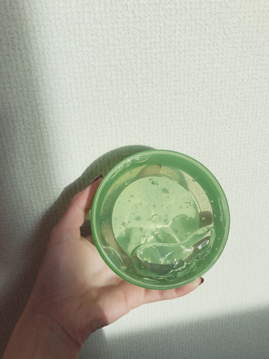 マイルド&モイスチャーアロエジェル/ネイチャーリパブリック/ボディローションを使ったクチコミ(4枚目)