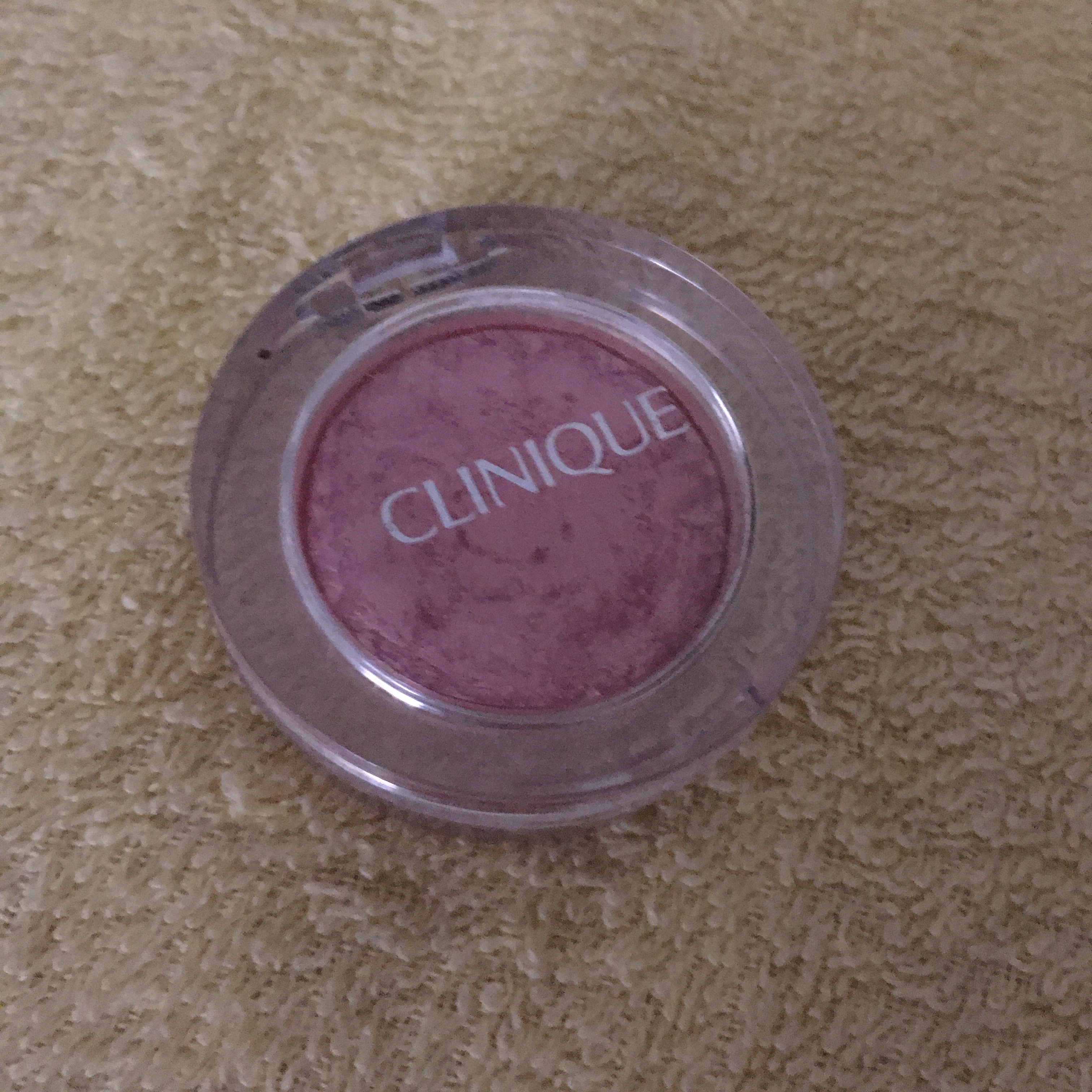 リッド ポップ 08 ペタル ポップ/CLINIQUE/単色アイシャドウを使ったクチコミ（1枚目）