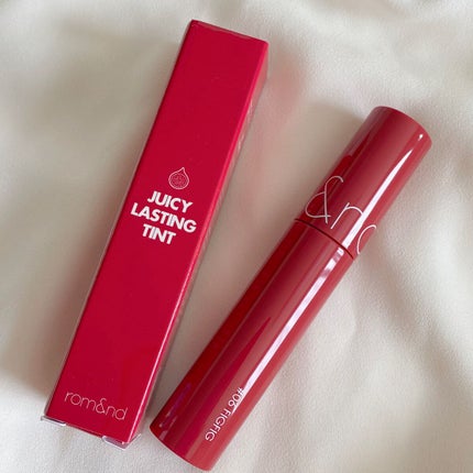 ジューシーラスティングティント/rom&nd/リップティントを使ったクチコミ(1枚目)