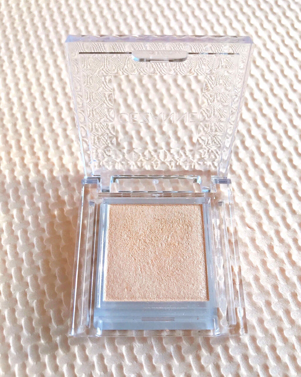 シングルカラーアイシャドウ/CEZANNE/単色アイシャドウを使ったクチコミ(2枚目)