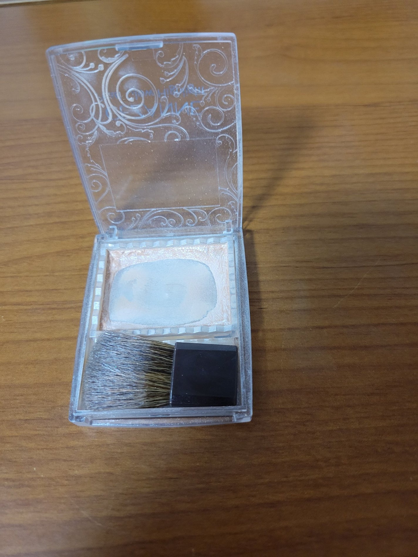 パールグロウハイライト/CEZANNE/パウダーハイライトを使ったクチコミ(1枚目)