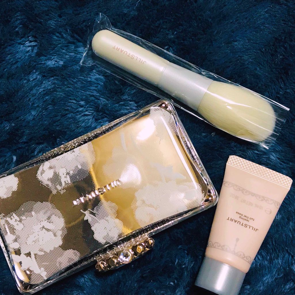 エアリーステイフローレス パウダーファンデーション/JILL STUART/パウダーファンデーションを使ったクチコミ(1枚目)