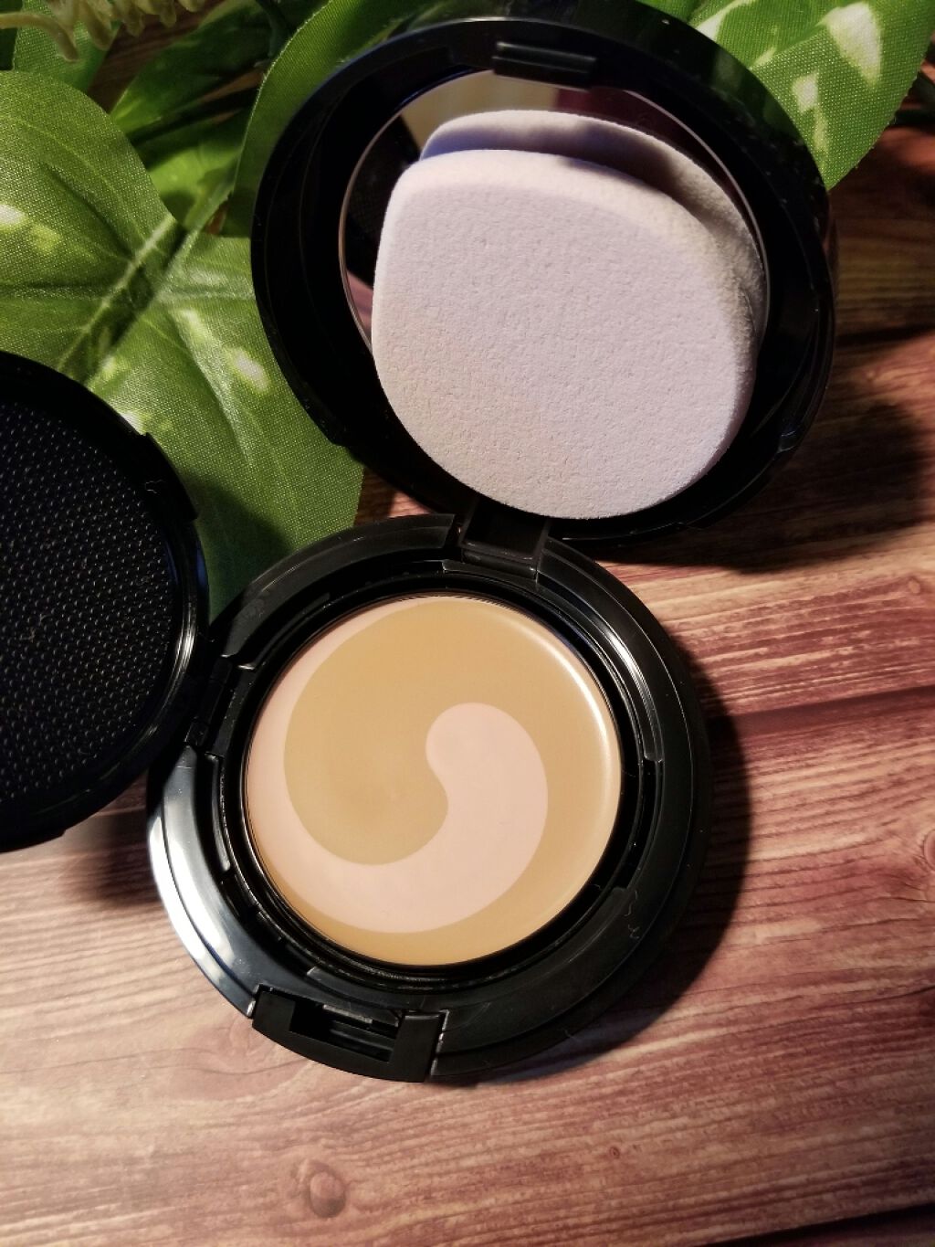 モイスチャーロゼファンデーションUV/コフレドール/クリーム・エマルジョンファンデーションを使ったクチコミ（2枚目）