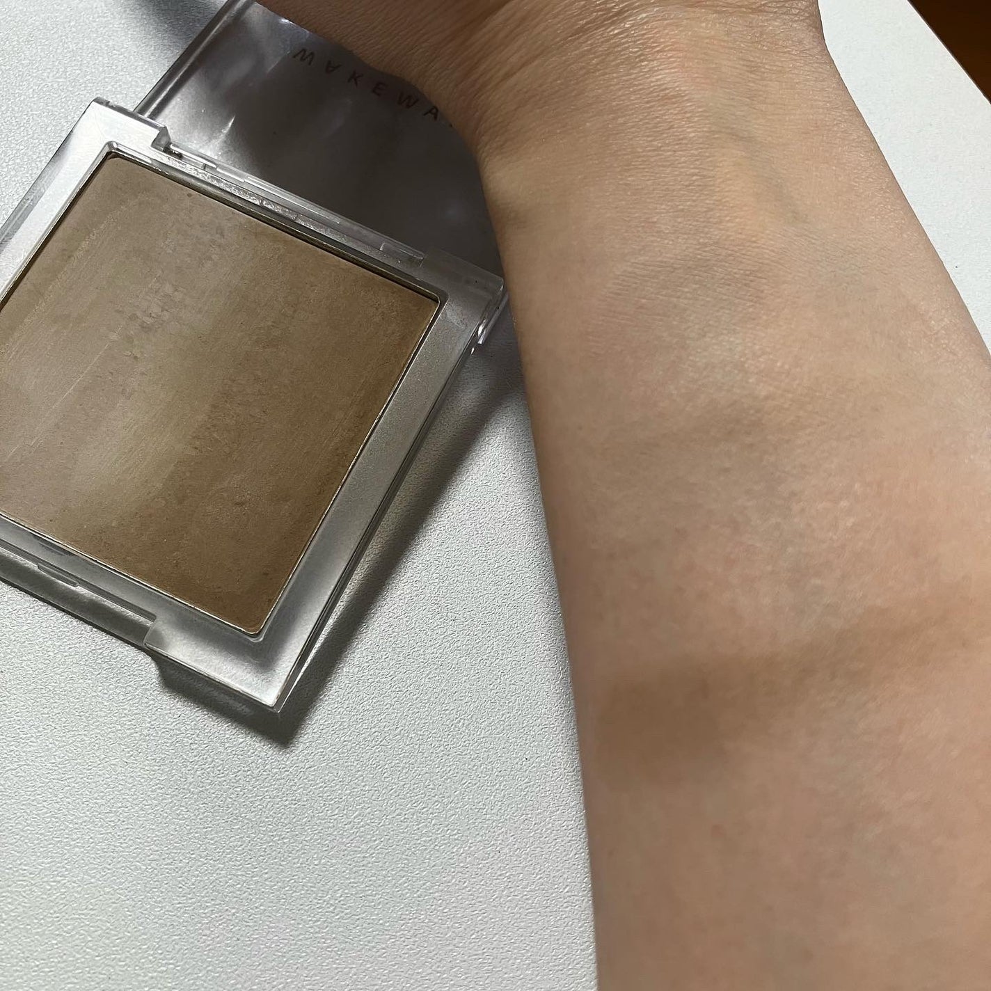 ミックスブラーボリュームシェーディング/wakemake/シェーディングを使ったクチコミ(5枚目)