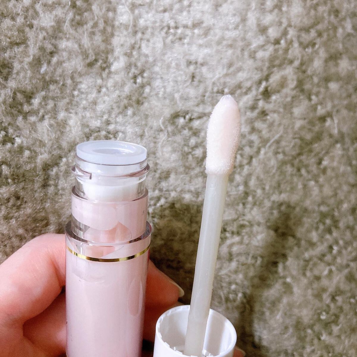 ～トゥー フェイスド ハングオーバー～ ピロー バーム リップ トリートメント/Too Faced/リップ美容液を使ったクチコミ（2枚目）